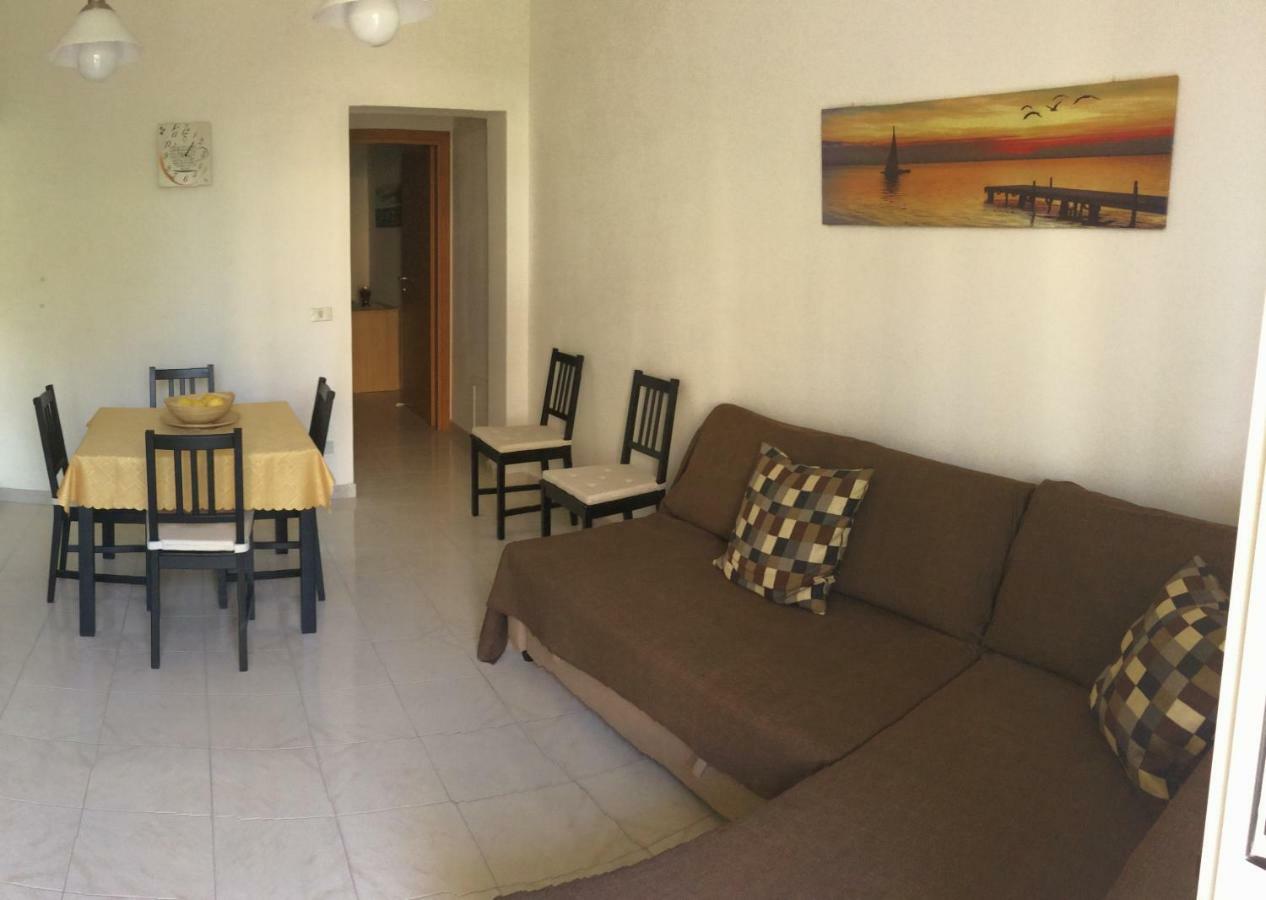 Casa Vacanze Il Gelsomino Patti Eksteriør billede